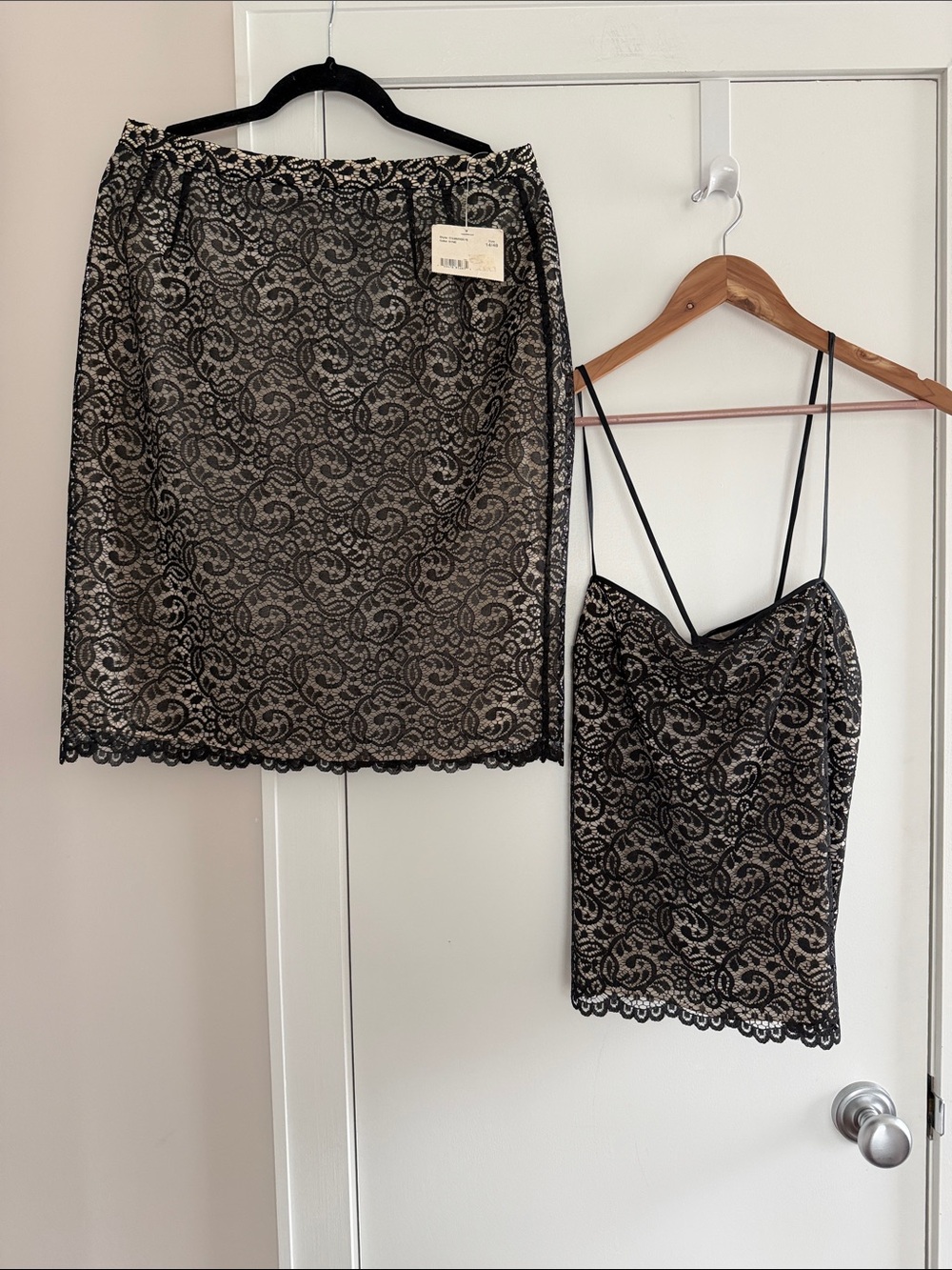 Emanuel Ungaro Liberte Lace Black Tank Skirt Suit Size:14/48